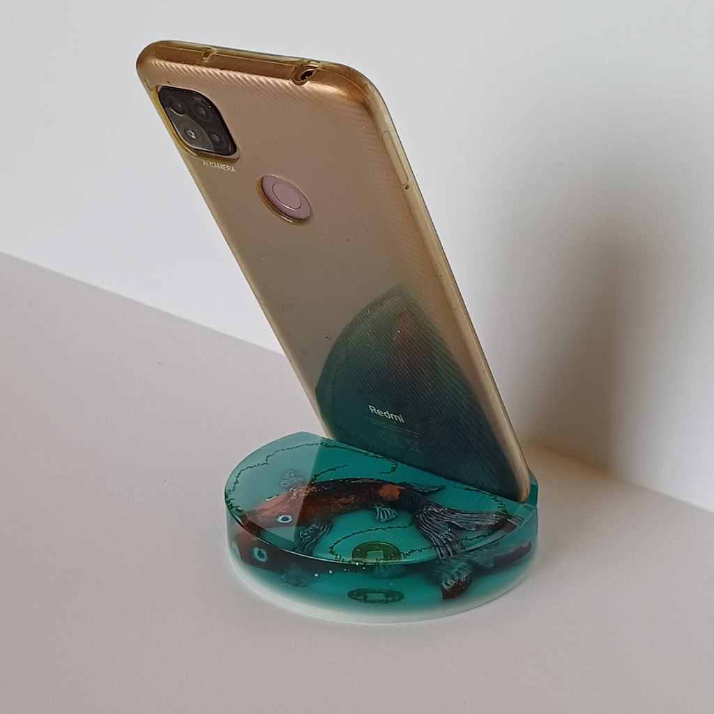 Round Resin Phone Holder, Fish, Frog or Glow in the Dark Anemone, Handmade Water Life Desk Decor, Nature Lover Gift