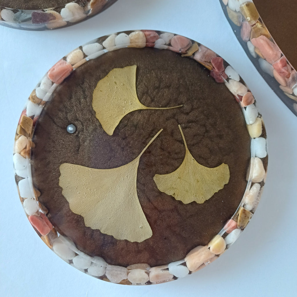 12 in Serving Tray with 4 matching  Coasters, real flower and leaves