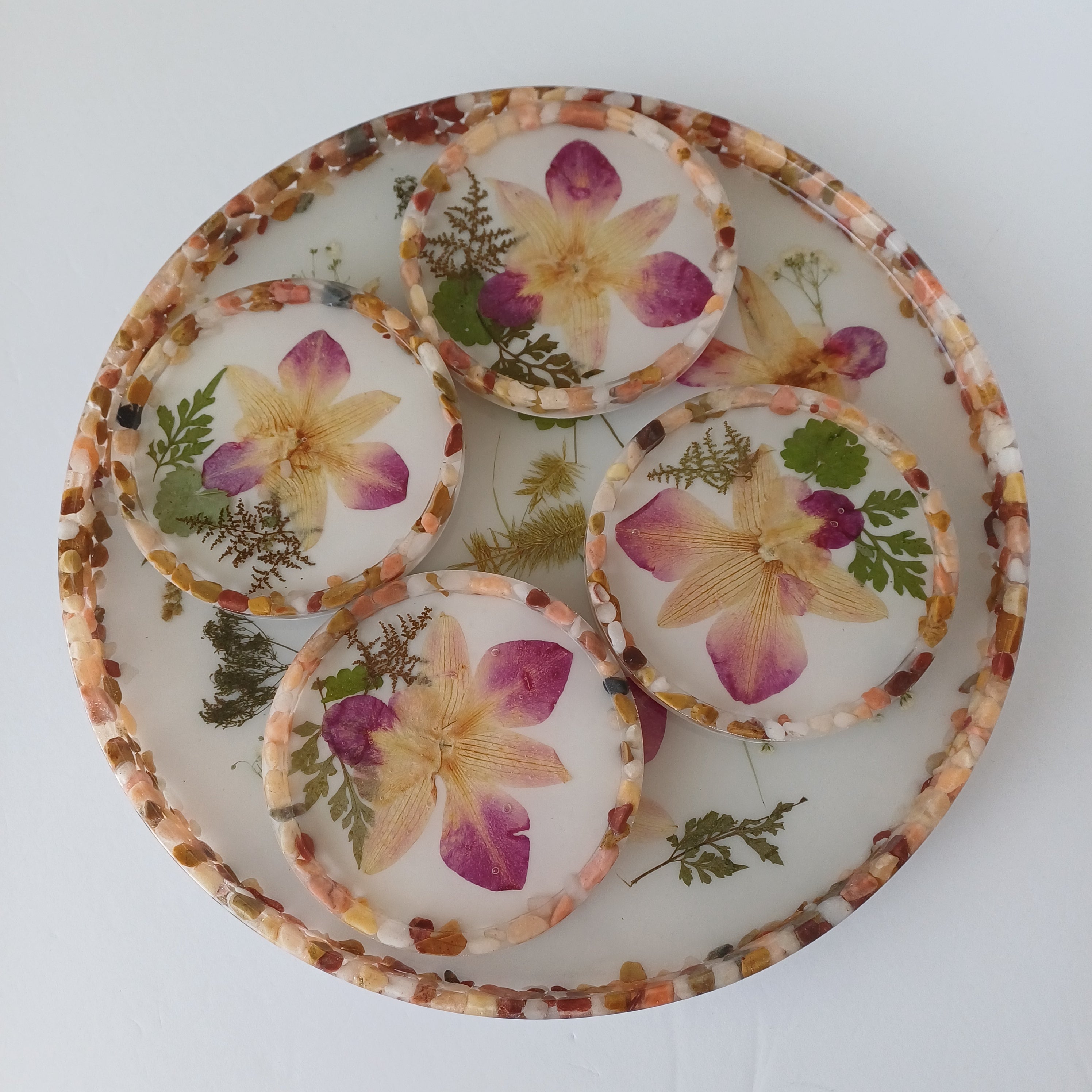 12 in Serving Tray with 4 matching  Coasters, real flower and leaves