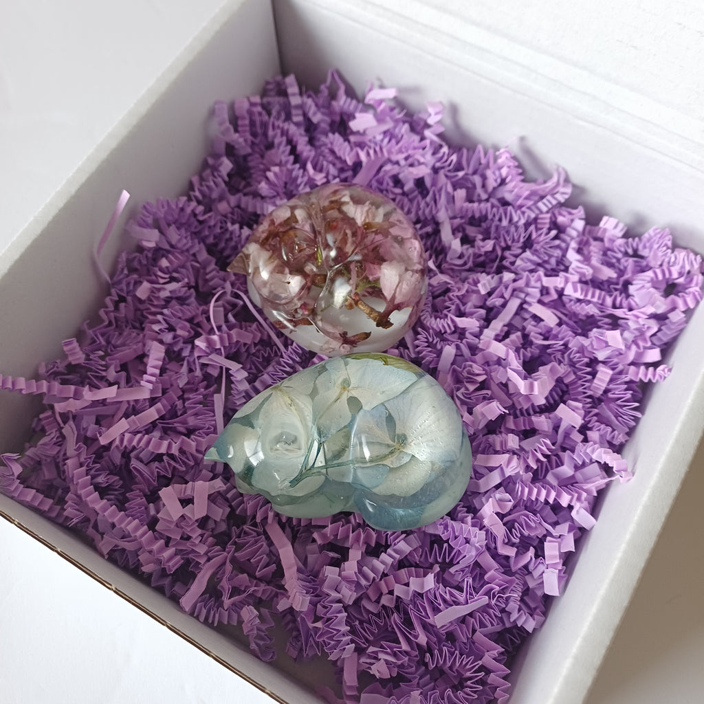 Custom or Ready-to-Ship Resin Cat Dog Figurines with Flowers