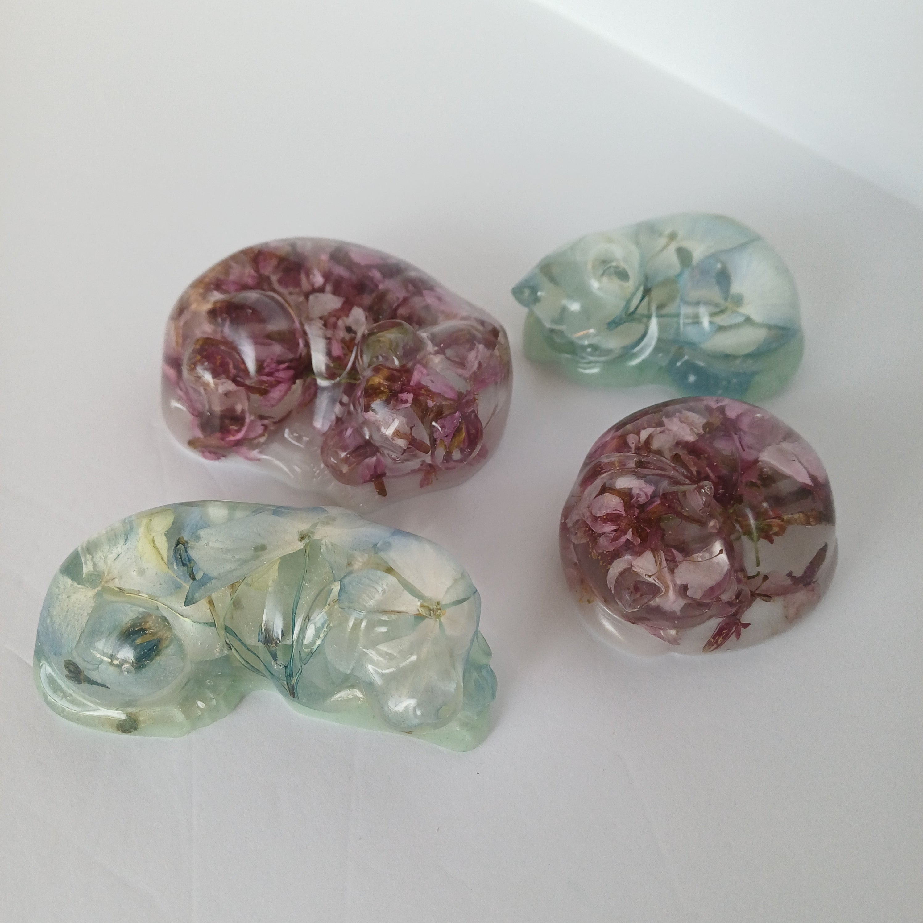 Custom or Ready-to-Ship Resin Cat Dog Figurines with Flowers