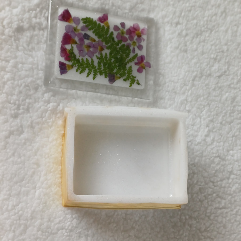 Jewelry/Gift Book, Pressed Flower & Resin