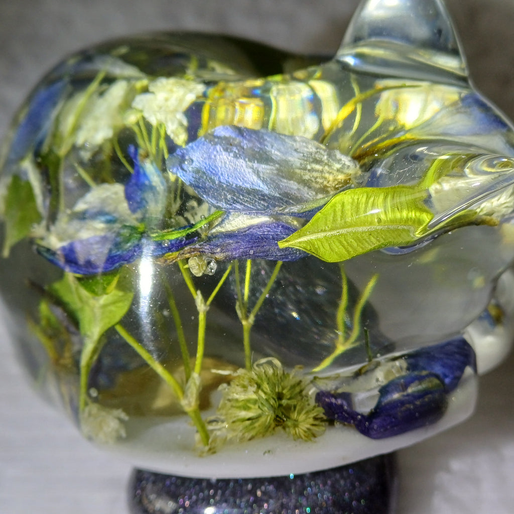 Custom or Ready-to-Ship Resin Cat Dog Figurines with Flowers