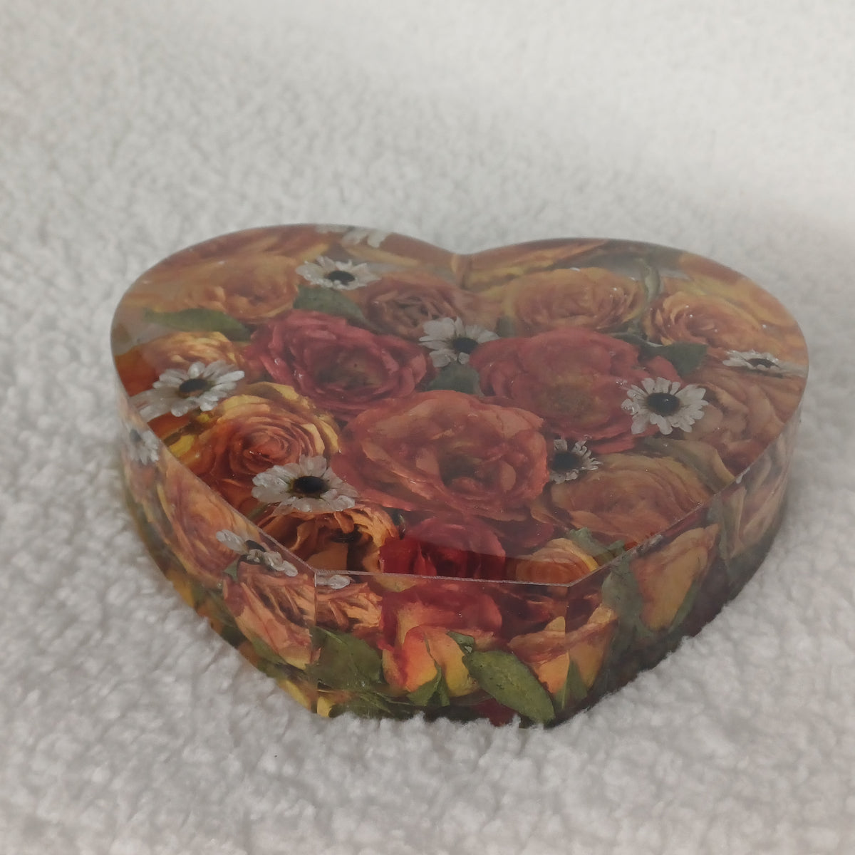 Wedding Bouquet Preservation Heart with Display Base, 5.5 Inch