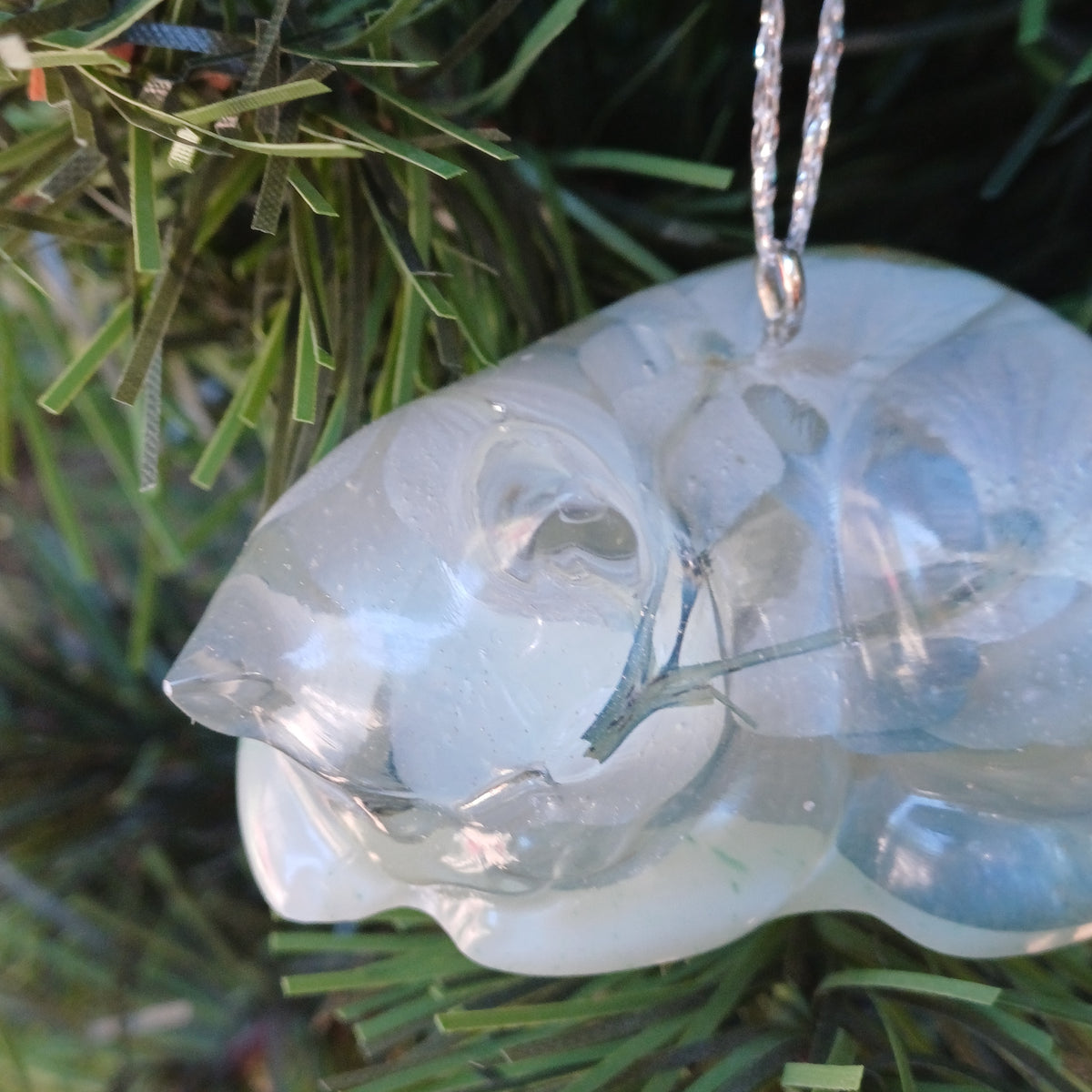 Christmas ornament - handmade resin pet figurine with real pressed flowers, close-up