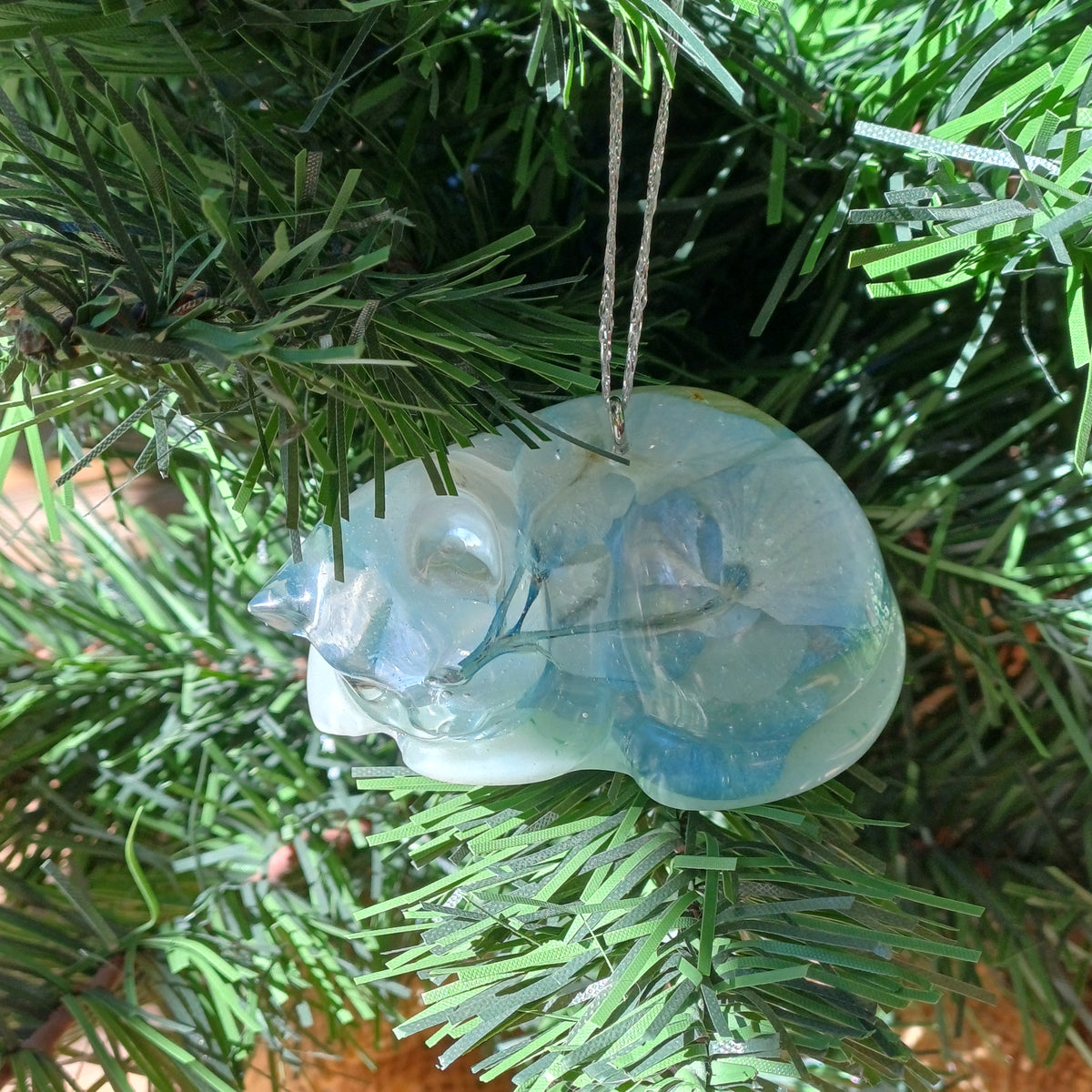 Christmas ornament - handmade resin pet figurine with real pressed flowers