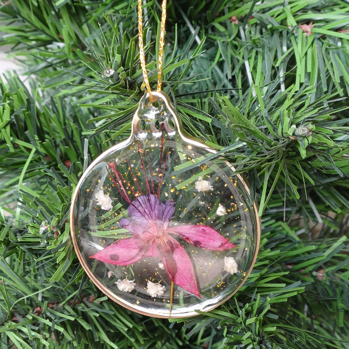 Real Flower Christmas Ornaments Set of 6, 2 in, in a Gift Box, Handmade Resin Ornaments with Dried Flowers, Ready to Give