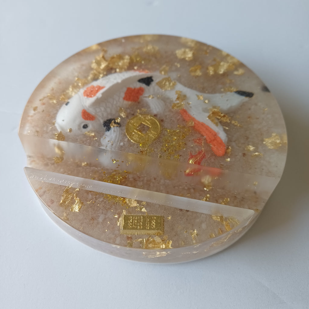 Round Resin Phone Holder, Fish, Frog or Glow in the Dark Anemone, Handmade Water Life Desk Decor, Nature Lover Gift